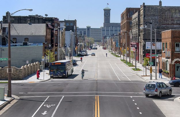 down town La Crosse bike path